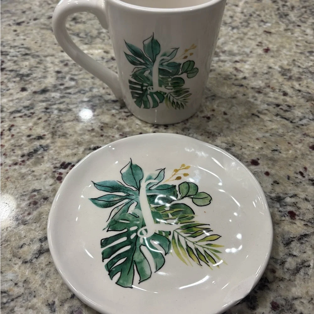 Pier 1 “L” mug and appetizer plate New Tropical foliage design Dish/Micro Safe